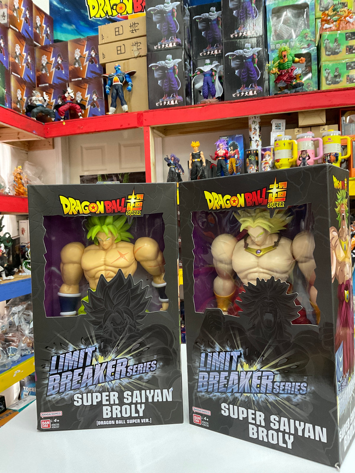 Super saiyan broly